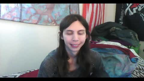 Luna online show from January 2025 04:14:02 AM