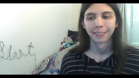 Luna online show from January 2026 04:27:02 AM