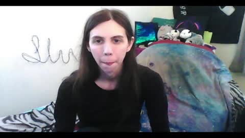 Luna online show from May 2026 01:55:01 AM