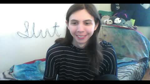 Luna online show from May 2026 07:32:02 PM