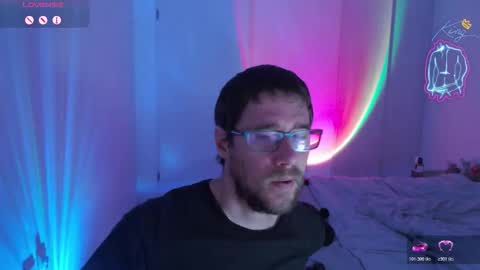 Snapshot of totoclown chatting on December 2025 07:53:02 PM Thomas online show from December 2025 07:53:02 PM