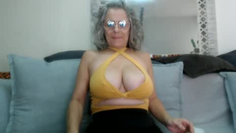 TotyPink online show from July 2026 04:02:01 PM