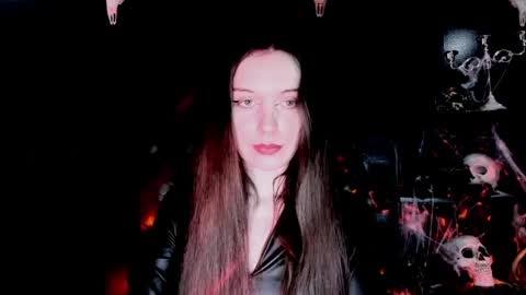 toxicdomme online show from May 2026 06:03:01 PM