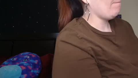 Snapshot of toxiclilly chatting on October 2025 07:39:01 AM Lilly Miss Mistress Goddess Maam Queen Boss online show from October 2025 07:39:01 AM