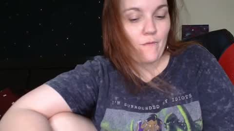 Snapshot of toxiclilly chatting on December 2025 09:05:01 AM Lilly Miss Mistress Goddess Maam Queen Boss online show from December 2025 09:05:01 AM