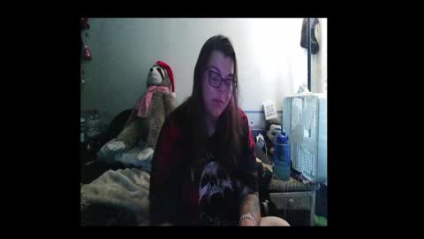 Toxiclove1311 online show from September 2025 05:37:01 PM