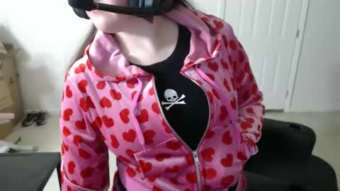 Snapshot of toxikink chatting on February 2026 02:15:02 AM toxikink online show from February 2026 02:15:02 AM