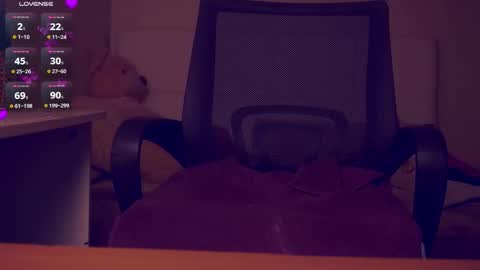 Snapshot of toxiquenude chatting on March 2026 10:18:01 AM toxiquenude online show from March 2026 10:18:01 AM