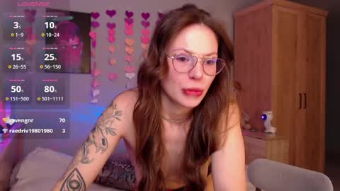 toxkiss online show from October 2025 05:19:01 AM