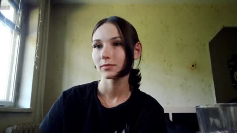 Snapshot of tracyturansky chatting on June 2026 07:54:02 AM Mira online show from June 2026 07:54:02 AM
