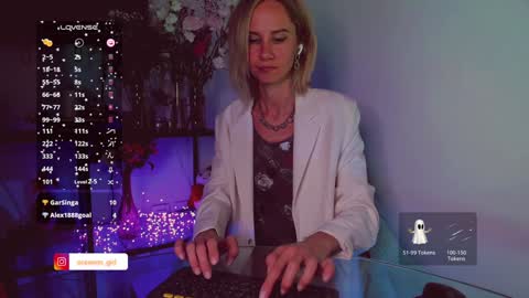 Snapshot of trafka_murafka chatting on January 2025 06:49:02 PM Hey my name is Kiri Kiri online show from January 2025 06:49:02 PM