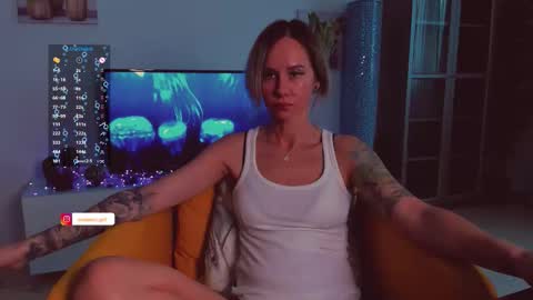 Snapshot of trafka_murafka chatting on September 2025 06:20:02 PM Hey my name is Kiri Kiri online show from September 2025 06:20:02 PM