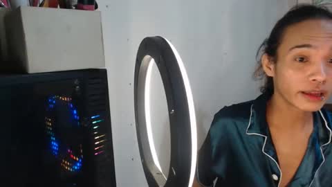 Snapshot of trans_vivamax69 chatting on February 2026 07:17:02 PM Amor THUMBS-UP ME online show from February 2026 07:17:02 PM