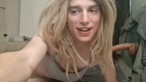 transhottie02 online show from July 2026 11:25:01 AM