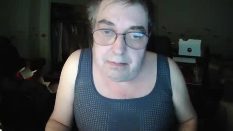 Peter online show from February 2025 11:04:01 PM