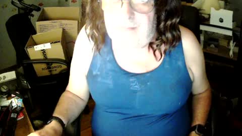 Snapshot of transmtfhello chatting on August 2026 01:05:02 AM Peter online show from August 2026 01:05:02 AM