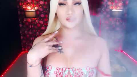 KYLIE BELLA  TS online show from May 2026 02:17:01 AM