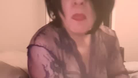 Snapshot of traphouseslutbunny4fun chatting on February 2026 10:16:02 AM traphouseslutbunny4fun online show from February 2026 10:16:02 AM