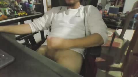 Snapshot of traveler_92 chatting on February 2026 04:17:01 AM traveler_92 online show from February 2026 04:17:01 AM