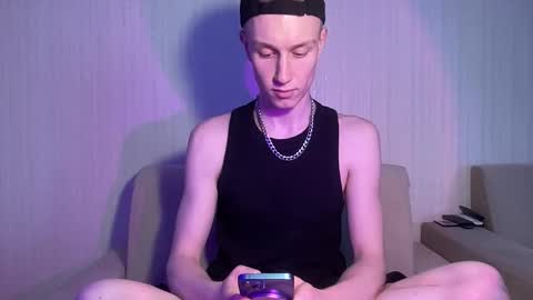 Travis online show from April 2026 09:15:02 AM