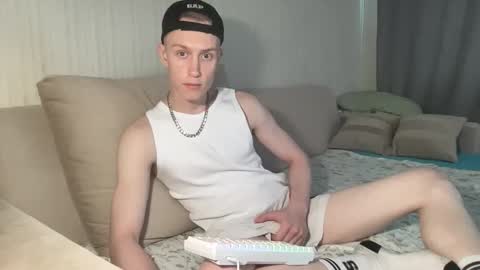 Travis online show from May 2026 09:28:02 AM