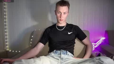 Travis online show from June 2026 09:12:02 AM