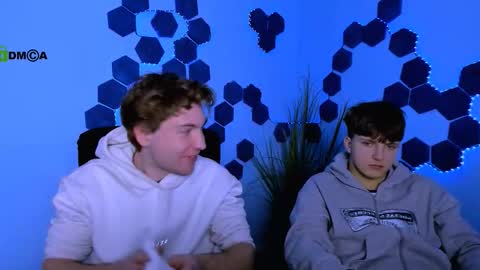 Snapshot of travis_wolf_ chatting on March 2026 09:26:02 AM Travis online show from March 2026 09:26:02 AM