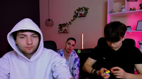 Snapshot of travis_wolf_ chatting on March 2026 09:59:01 AM Travis online show from March 2026 09:59:01 AM