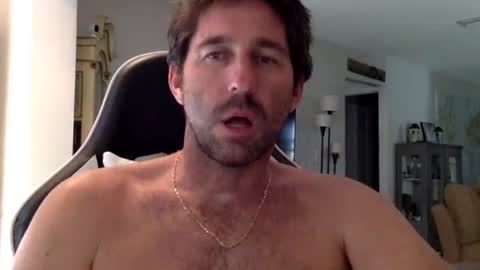 TravisKenn online show from September 2025 06:52:01 PM