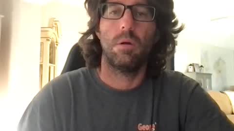 Snapshot of traviskenn chatting on May 2026 11:37:01 AM TravisKenn online show from May 2026 11:37:01 AM