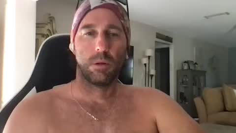 Snapshot of traviskenn chatting on May 2026 02:57:02 PM TravisKenn online show from May 2026 02:57:02 PM