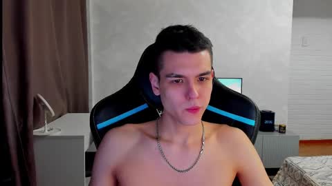 travisrivas online show from March 2025 05:34:02 PM