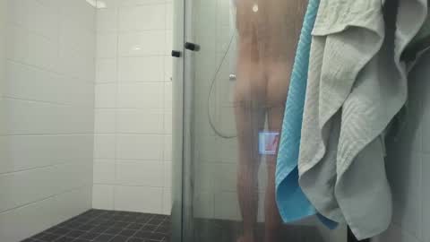 Displayman online show from December 2024 04:20:01 AM