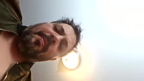 traxxxman1 online show from September 2025 02:49:02 AM