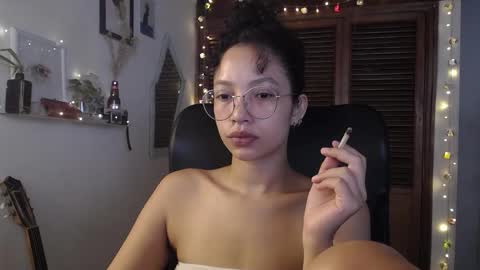 Snapshot of treasuresz chatting on February 2025 04:05:02 PM Emily online show from February 2025 04:05:02 PM