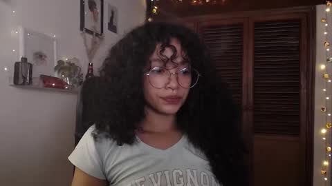 Snapshot of treasuresz chatting on March 2025 05:03:02 PM Emily online show from March 2025 05:03:02 PM