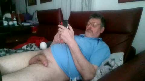 trebgeis1 online show from April 2026 08:42:02 PM