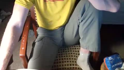 Snapshot of treehugger1711 chatting on February 2026 05:08:01 AM treehugger1711 online show from February 2026 05:08:01 AM