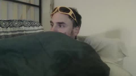 Snapshot of treehuggerhemp chatting on November 2025 04:11:01 AM TreeHugger queer online show from November 2025 04:11:01 AM