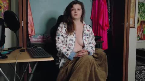 TreeJeanne online show from September 2025 03:41:01 AM