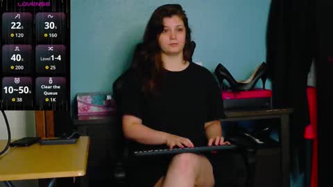 TreeJeanne online show from October 2025 12:31:02 AM