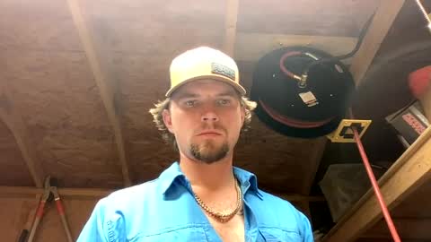 treeman817 online show from June 2026 12:35:02 AM