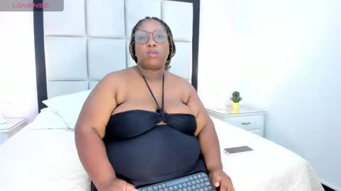 Treisy Vixen big ass online show from June 2026 03:19:02 AM