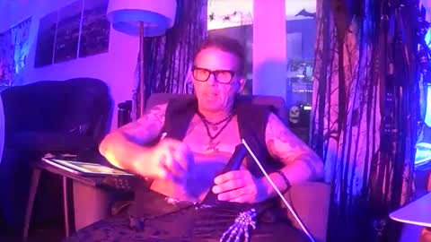 Snapshot of trent_pounder chatting on September 2025 09:12:02 AM Trent Pounder online show from September 2025 09:12:02 AM