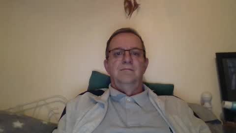 Snapshot of trev8331 chatting on October 2025 06:23:02 AM Fe-fi-fo-fum online show from October 2025 06:23:02 AM