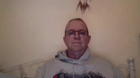 Fe-fi-fo-fum online show from March 2026 12:30:02 PM
