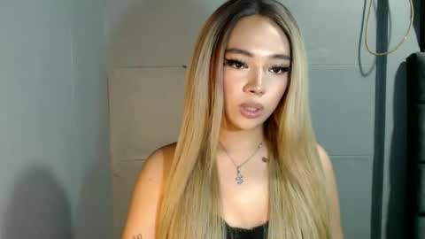 trexie_fucks15 online show from September 2025 02:54:01 PM