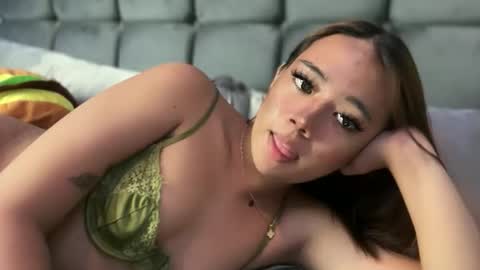 trexie_fucks15 online show from May 2026 01:35:01 AM