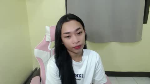 tricia_slut online show from March 2025 05:16:02 PM