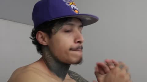 Snapshot of trieone chatting on January 2025 04:41:01 AM - trieone online show from January 2025 04:41:01 AM